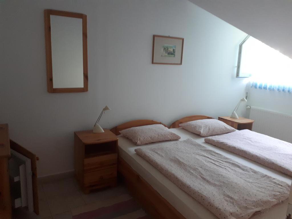 Borkuti Panzio Es Apartman Balatonszárszó Zewnętrze zdjęcie